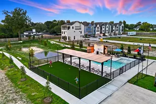 1715 Bologna Ln, Houston, TX 77055 - Photo 2