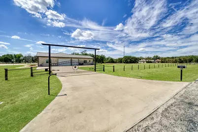 5792 Andert Road, Bryan, TX 77808 - Photo 6