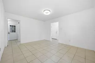 12203 Cape Hyannis Dr, Houston, TX 77048 - Photo 14