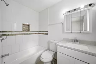 12203 Cape Hyannis Dr, Houston, TX 77048 - Photo 22