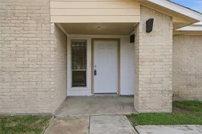 12203 Cape Hyannis Drive, Houston, TX 77048 - Photo 2