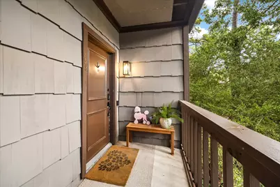 11711 Memorial Drive #258, Houston, TX 77024 - Photo 16
