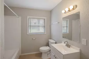 8248 Hartford St, Houston, TX 77017 - Photo 4