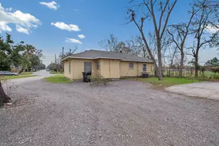 8248 Hartford St, Houston, TX 77017 - Photo 10