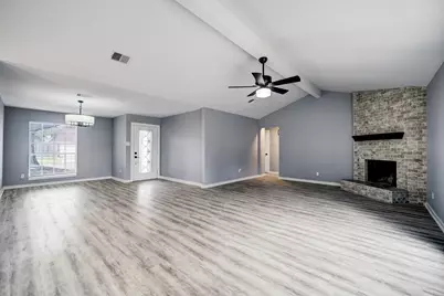 9907 Greencreek Drive, Houston, TX 77070 - Photo 10