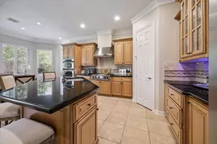 11914 Legend Manor Dr, Houston, TX 77082 - Photo 10