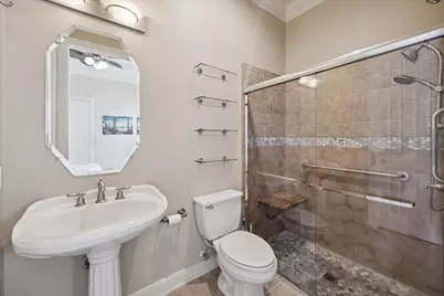 11914 Legend Manor Drive, Houston, TX 77082 - Photo 20