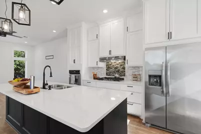 6725 Saint Augustine Street, Houston, TX 77021 - Photo 10