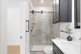 6725 St Augustine St, Houston, TX 77021 - Photo 24