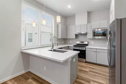 606 Thornton Road #C, Houston, TX 77018 - Photo 1