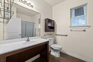 4214 Winnie St, Galveston, TX 77550 - Photo 10