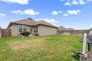 1946 Chief St, Bryan, TX 77807 - Photo 28