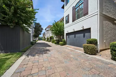 9143 Buffalo Speedway, Houston, TX 77025 - Photo 8