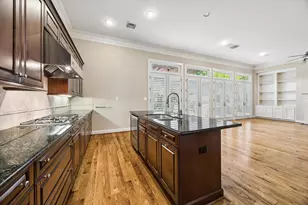 9143 Buffalo Speedway, Houston, TX 77025 - Photo 18