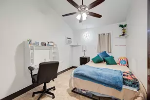 515 Bishop St, Houston, TX 77009 - Photo 10