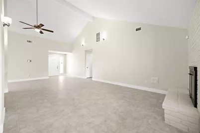 8031 Zimmermann Drive, Houston, TX 77088 - Photo 8