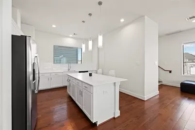 9611 Marlive Lane #D, Houston, TX 77025 - Photo 14