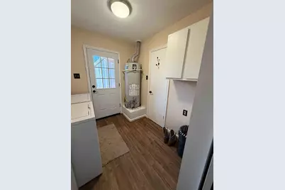 8211 Braes Meadow Drive, Houston, TX 77071 - Photo 10