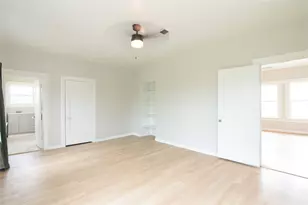 615 Pacific St, Houston, TX 77006 - Photo 10