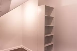 15607 Buffalo Mdw Ct, Houston, TX 77090 - Photo 18