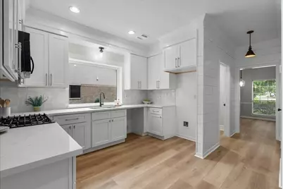 1907 Sandy Schoals Drive, League City, TX 77573 - Photo 22