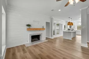 1907 Sandy Schoals Dr, League City, TX 77573 - Photo 18