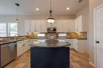 7214 Glenwick Court, Cypress, TX 77433 - Photo 4