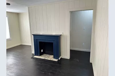 708 Lavaca Street, Yoakum, TX 77995 - Photo 4