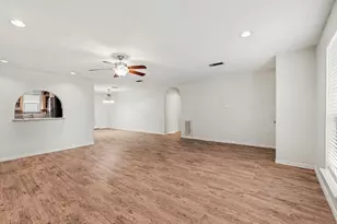 10482 Twin Circles Dr, Montgomery, TX 77356 - Photo 6