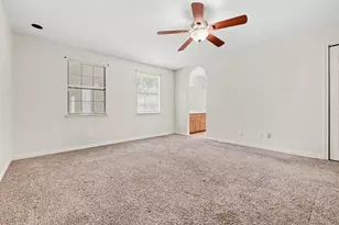 10482 Twin Circles Dr, Montgomery, TX 77356 - Photo 12