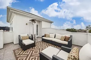 5212 Larkin St, Houston, TX 77007 - Photo 2