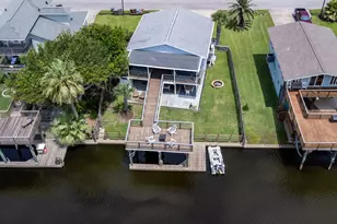 16627 Bermuda Way, Jamaica Beach, TX 77554 - Photo 1