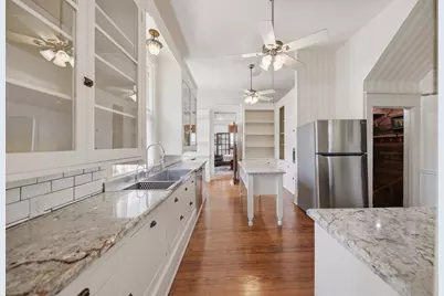 405 College Avenue, Brenham, TX 77833 - Photo 14