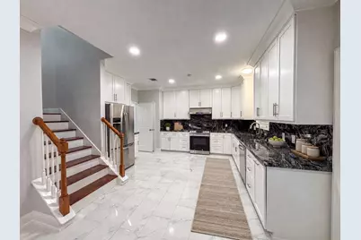 19207 Poplar Trails Lane, Tomball, TX 77375 - Photo 12