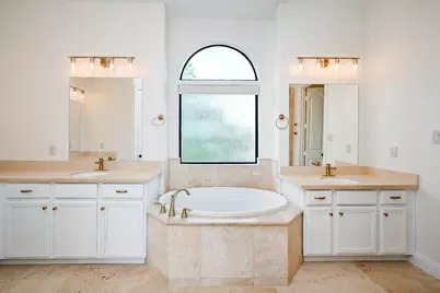 1825 W 24th Street, Houston, TX 77008 - Photo 18