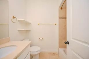 1825 W 24th St, Houston, TX 77008 - Photo 26