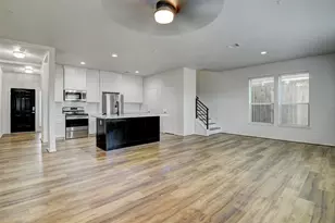 7042 Plum Creek Terrace Ln, Houston, TX 77087 - Photo 6