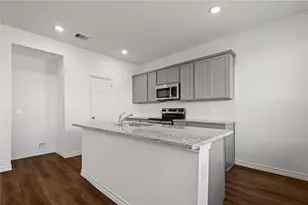820 Stoney Pt Ln, Dayton, TX 77535 - Photo 6