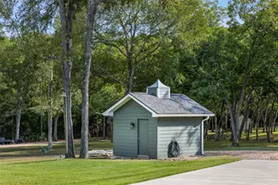 9280 Meadow Creek Ln, Chappell Hill, TX 77426 - Photo 40