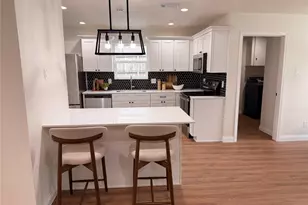 3303 Freshmeadows Dr, Houston, TX 77063 - Photo 12