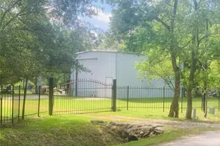 14633 Half Cir, Splendora, TX 77372 - Photo 16