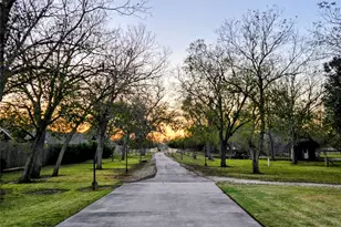 3130 Bowser Rd, Fulshear, TX 77441 - Photo 10