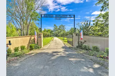 3130 Bowser Road, Fulshear, TX 77441 - Photo 2