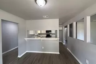7207 Pinehook Ln, Houston, TX 77016 - Photo 8