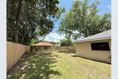 7207 Pinehook Lane, Houston, TX 77016 - Photo 22