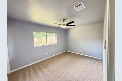 7207 Pinehook Lane, Houston, TX 77016 - Photo 18