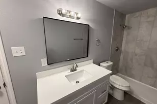 7207 Pinehook Ln, Houston, TX 77016 - Photo 16