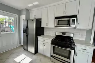 1006 W 43rd St, Houston, TX 77018 - Photo 6