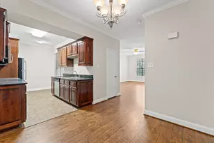 2255 Braeswood Park Dr, Houston, TX 77030 - Photo 6