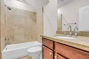 1246 Sampson St, Houston, TX 77003 - Photo 6